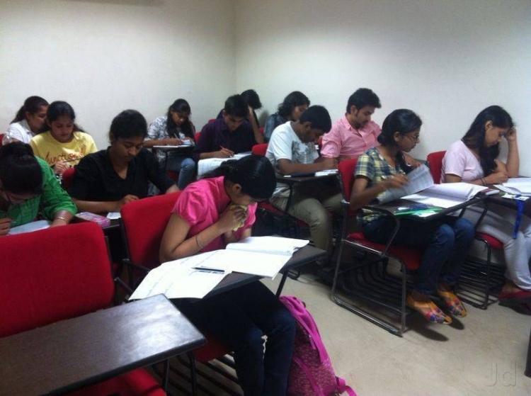 manya-the-princeton-review-hazratganj-lucknow-d75eb-1