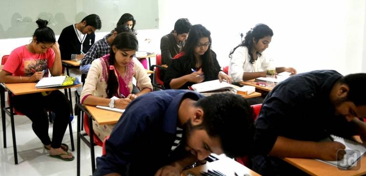 design-aspirants-bittan-market-bhopal-ef0d3