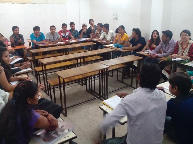 iie-the-school-of-language-and-training-bhilwara-ho-bhilwara-english-speaking-institutes-1mdonoi