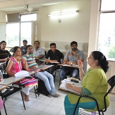 fillip-lingua-navrangpura-ahmedabad-2jqu