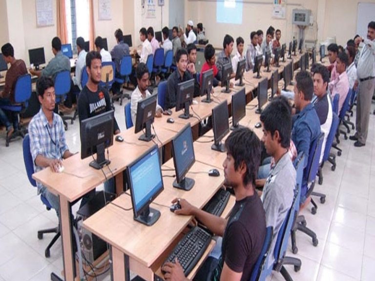 AHCET_Computer-Lab