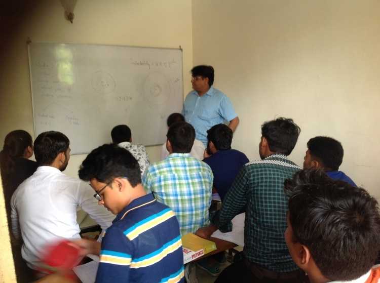 lakshya-classes-iit-neet-pcm-pcb-alpha-2-greater-noida-tutorials-4izlomd lakshya-classes-iit-neet-pcm-pcb-alpha-2-greater-noida-tutorials-4izlomd