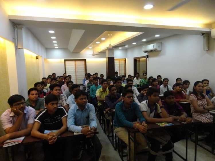 kewal-academy-ashok-stambh-nashik-language-classes-for-english-3vqrx26