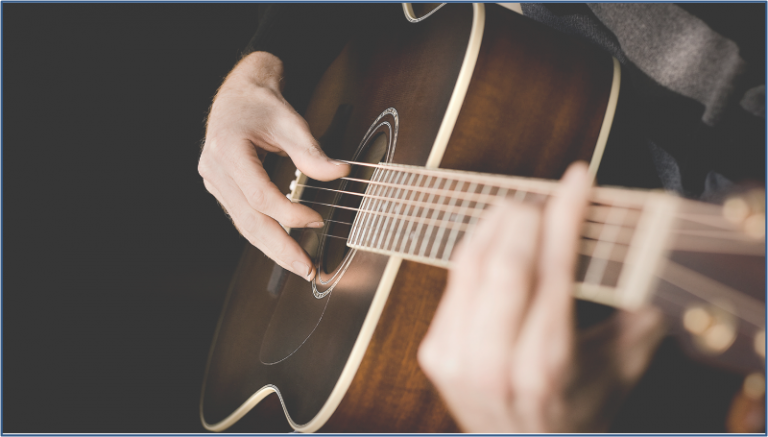 guitar-classes-delhi-2 guitar-classes-delhi-2