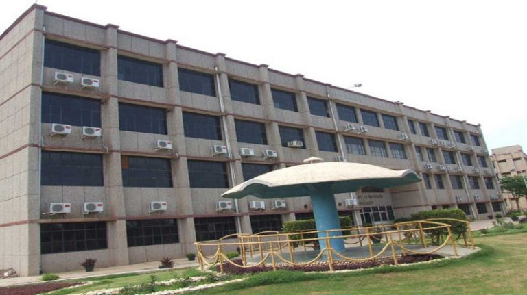 B.S-Anangpuria-Institute-of-Pharmacy