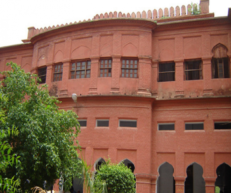 DAV-College